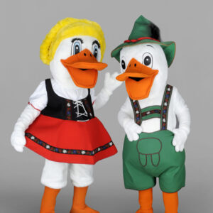 mascota patos tiroleses.jpg